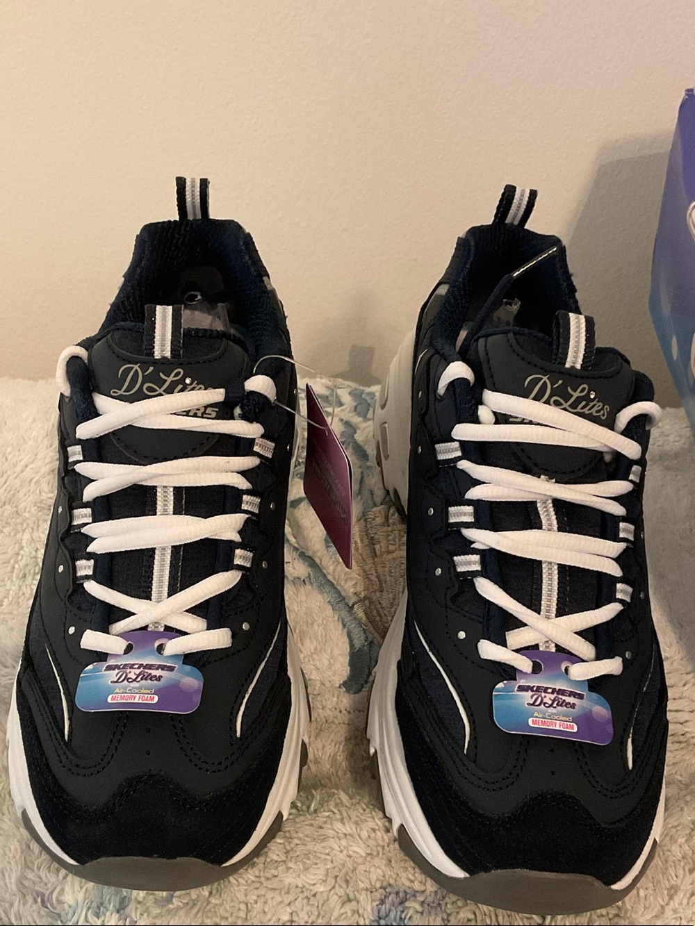 Brand new sketchers D’Lites sneakers
